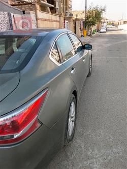 نيسان ألتيما